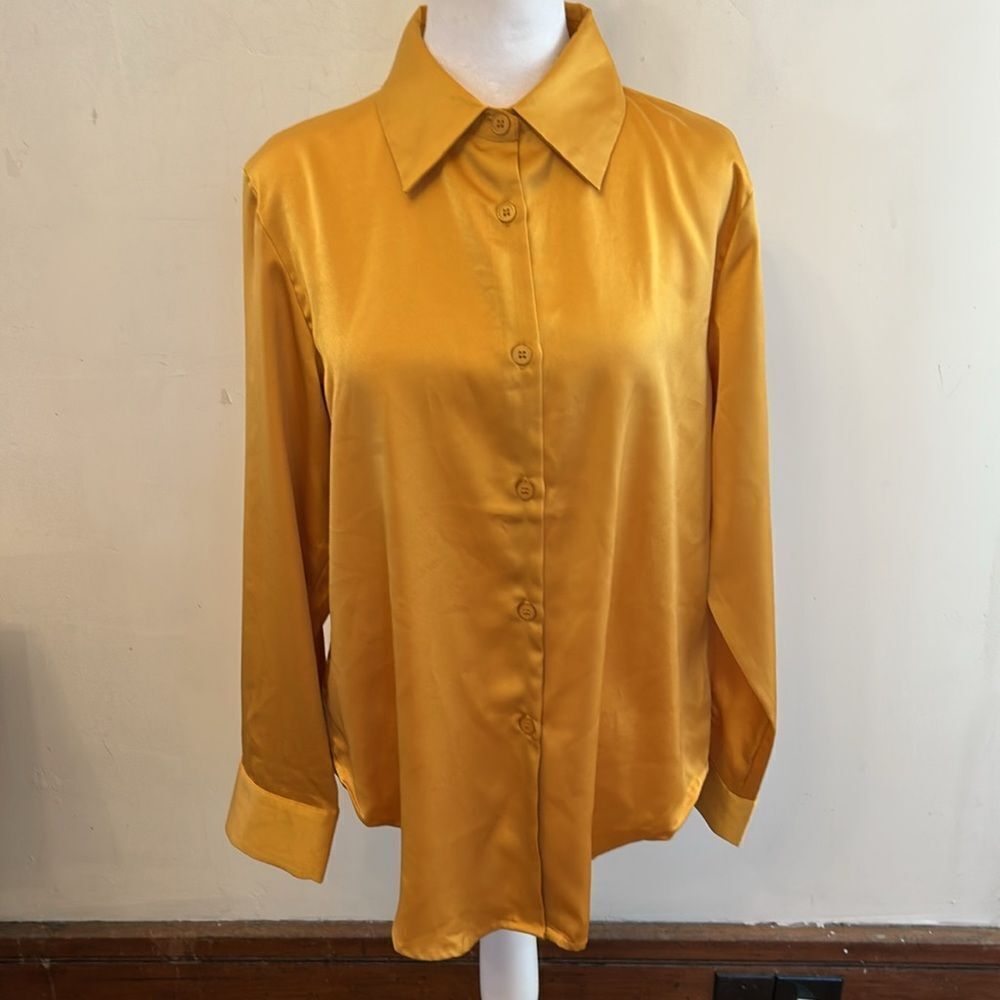 Mimosa gold long sleeve button front blouse Size S NWOT - Picture 2 of 10
